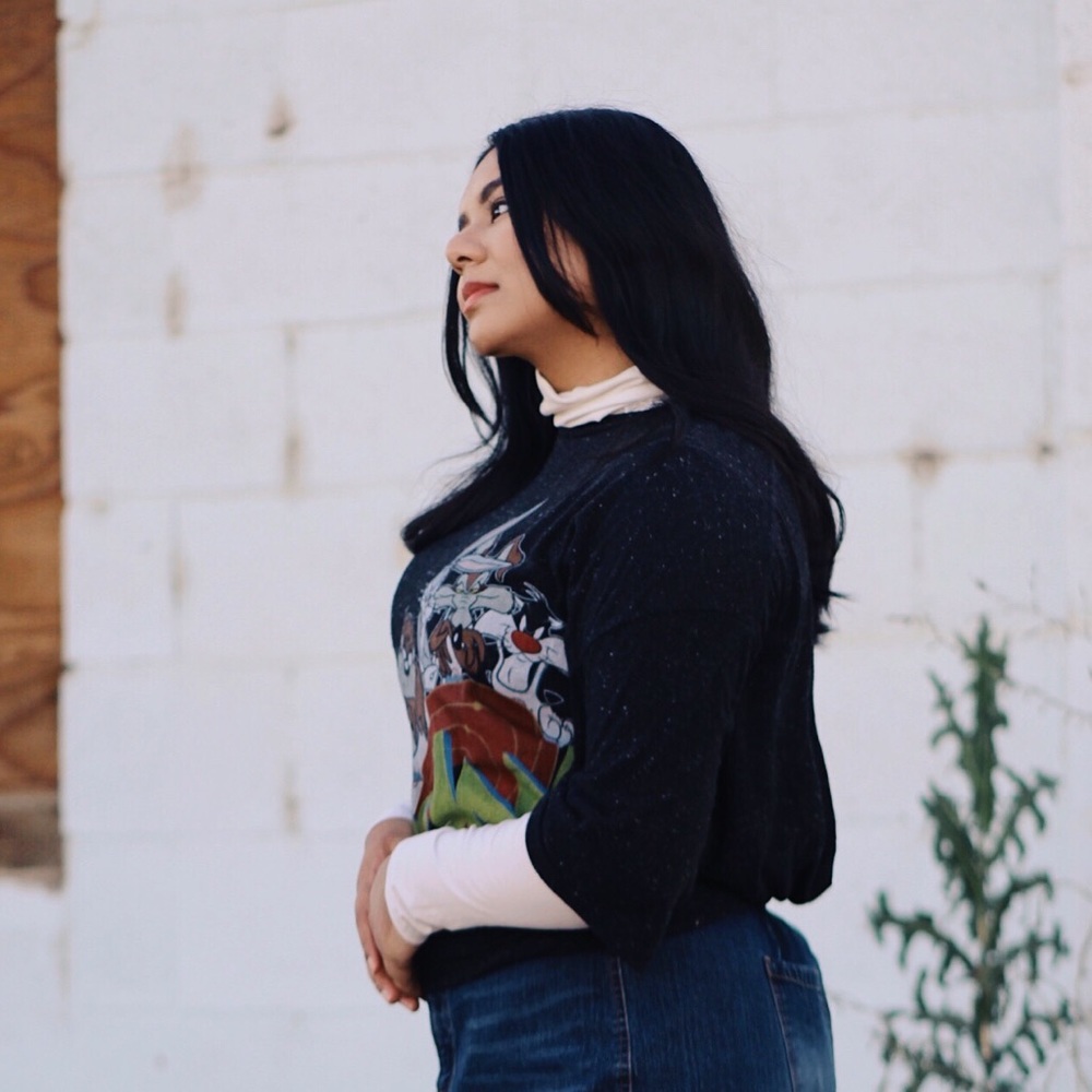 Meet your Posher, Ivi